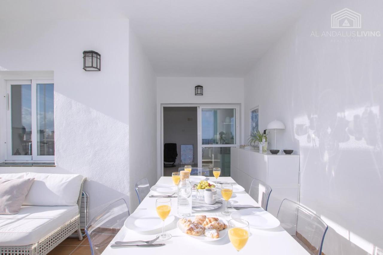 Scandinavian Style Apartment With Amazing Sea Views And South West Facing Sunny Terrace In Miraflores Walking Distance To The Beach! Malaga Luaran gambar