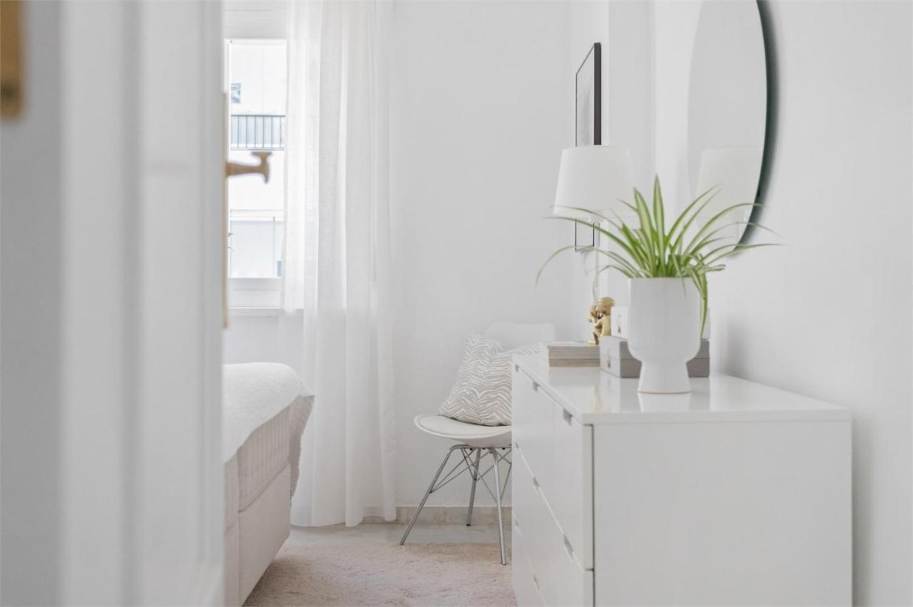 Scandinavian Style Apartment With Amazing Sea Views And South West Facing Sunny Terrace In Miraflores Walking Distance To The Beach! Malaga Luaran gambar