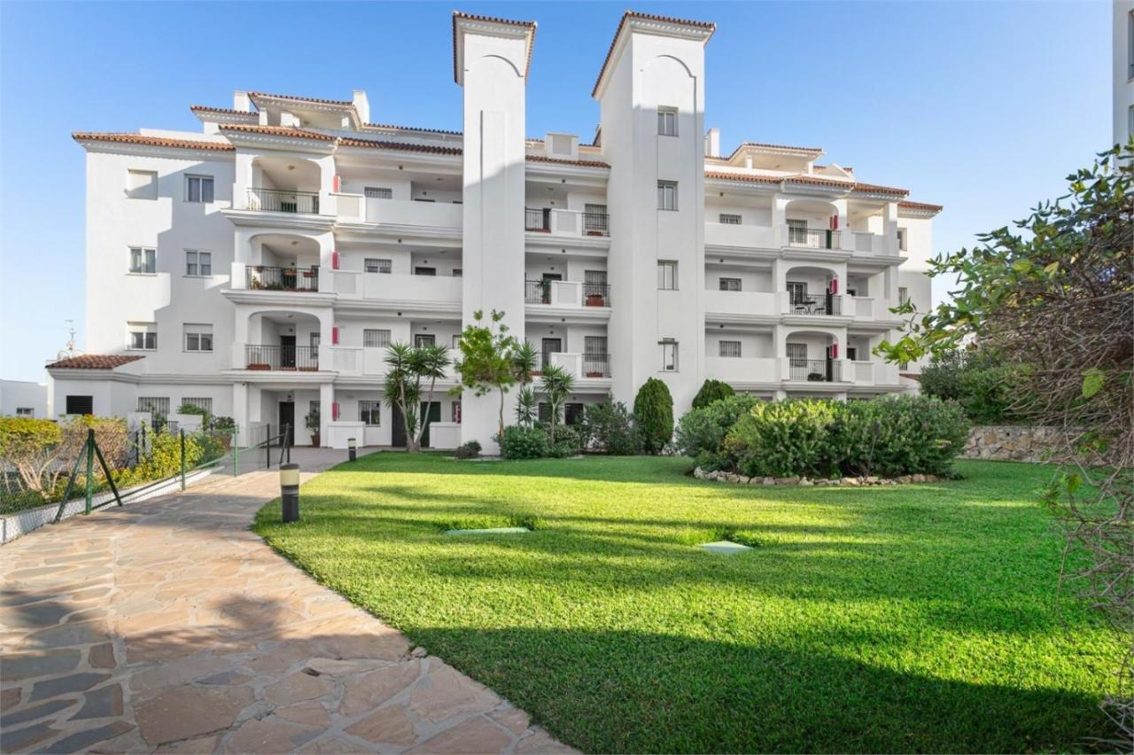 Scandinavian Style Apartment With Amazing Sea Views And South West Facing Sunny Terrace In Miraflores Walking Distance To The Beach! Malaga Luaran gambar